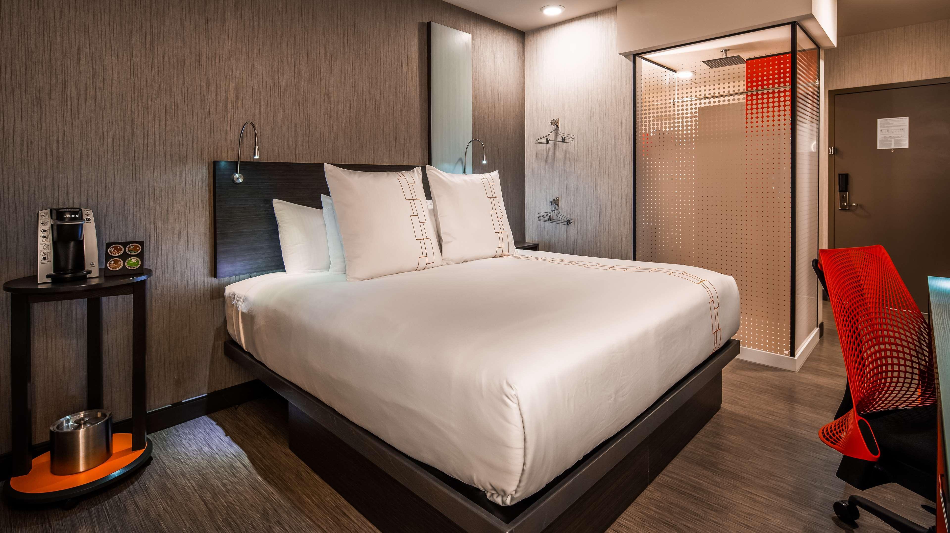 Best Western Plus - Wendover Inn Экстерьер фото